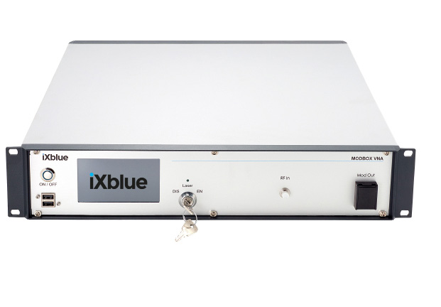 2000nm Band 20GHz変調ユニット