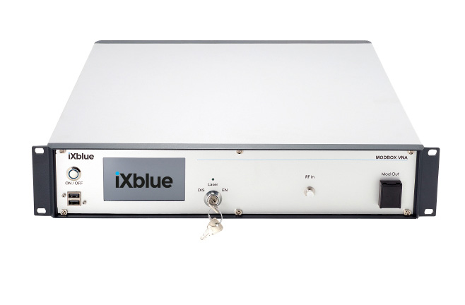 976nm Band 40GHz変調ユニット