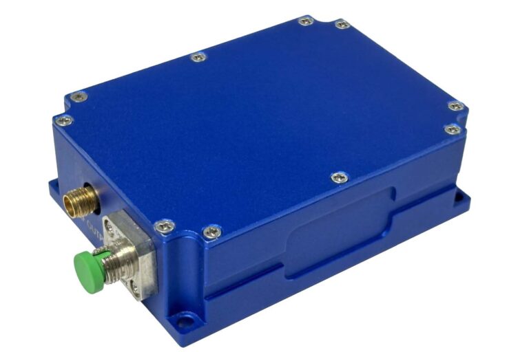 30GHzリニアフォトダイオードモジュール(1064nm)