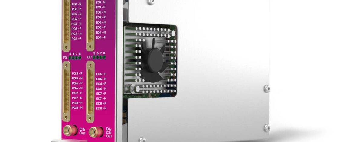 28Gbps BERTアナライザ 画像