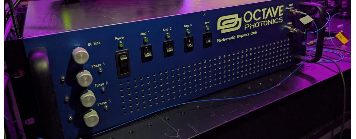 GHz EO周波数コム 画像