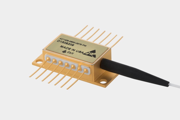 980nmポンプレーザ(650mW)