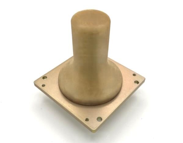 S-band RHCP Isoflux Antenna 画像