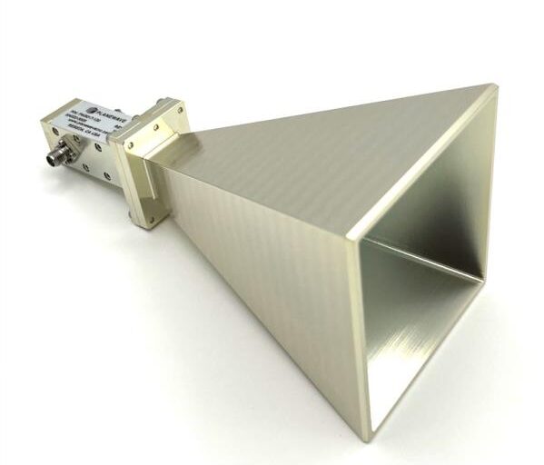 K-Ka-band Dual-Port(RHCP+LHCP) Horn Antenna